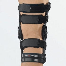 Регулируемый жесткий коленный ортез protect.4 OA - правый "Вальгус"