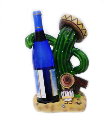 Подставка для бутылки, кактус в шляпе.