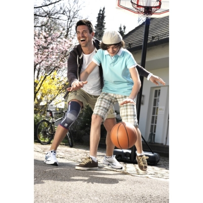 Бандаж коленный с силиконовым пателлярным кольцом GENUMEDI III на полное бедро с силиконовой р