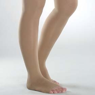 Чулки с резинкой на силиконовой основе Medi Plus (AG - 62 - 71 см) - II класс (открытый носок)