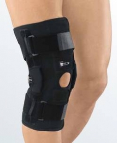 Укороченный регулируемый полужесткий коленный ортез protect.ST