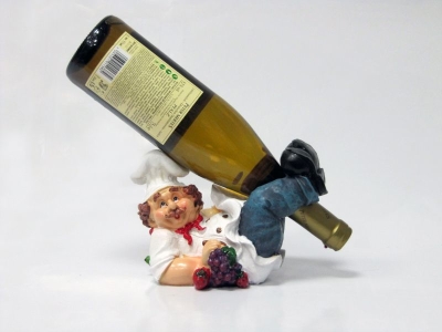 Подставка для бутылки, Повар (лежит скрестив ноги)